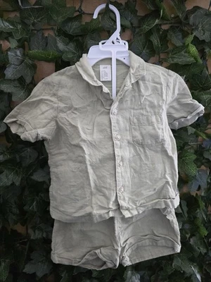 H&M Baby Outfit Size 80 - Shirt & Shorts Set In Green - Image 1 of 3