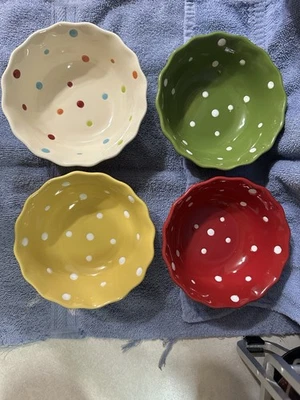 Pacote com 4 tigelas de sobremesa de cerâmica de bolinhas AVLA - Imagem 1 de 2