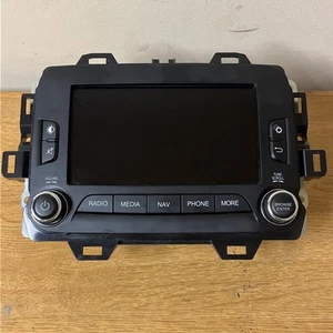 Jeep Renegade 2015-2017 OEM VP4 NA pantalla táctil receptor de navegación - Imagen 1 de 6
