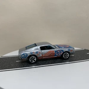 Hot Wheels #89 1968 68 Ford Mustang Hippie Mobiles Peace Love Hood Opens - GC - Picture 1 of 16