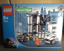 LEGO World City 7035 Police HQ New Unopened 2009