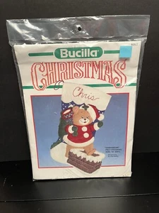 Kit de Medias Bucilla Santa Bear Chimenea Navidad Fieltro Apliques 82522 NUEVO 18” - Imagen 1 de 6