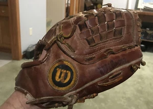 Wilson A2654 12” Right Hand Leather Baseball Glove Signature Series - Picture 1 of 8