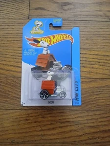 Hot Wheels HW City SNOOPY 59/250 Mattel 2015 - Picture 1 of 2