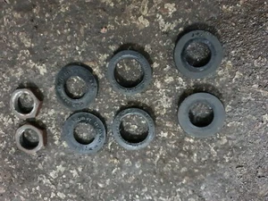 VW SCIROCCO MK2 FRONT WIPER MOTOR GROMMETS FITTINGS - Picture 1 of 4