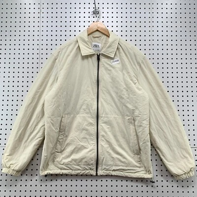 Chaqueta cortavientos aislante beige Zara adulto hombre grande 25x29,5 Foto 1 de 4