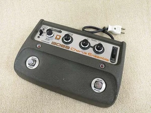 Boss CE-1 Chorus Ensemble 1981 Guitar Effect Pedal Vintage Operation Tested - Picture 1 of 6