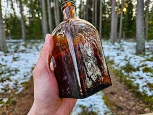 BOTELLA DE LICOR CUADRADA DE VIDRIO ÁMBAR ALEMÁN ORIGINAL DE LA PRIMERA GUERRA MUNDIAL de BATALLAS DE NAVIDAD - Imagen 1 de 9