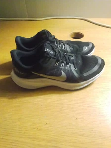Zapatos para correr Nike para mujer talla 9 Quest 3 premium CV0149-001 negros  - Imagen 1 de 8