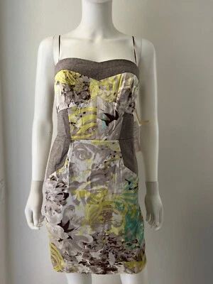 Nuevo con etiquetas Vestido para mujer Hype sin tirantes corsé bolsillos lápiz gris blanco amarillo talla 8 Foto 1 de 4