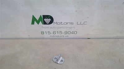 Jeep Compass 2007-2024 cerradura puerta delantera/trasera pestillo Striker OEM 4589050AB Foto 1 de 4