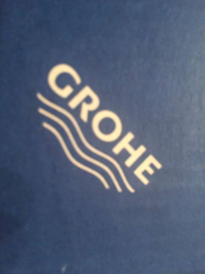 Gancho para bata individual GROHE 40 226 EN0 Kensington en níquel cepillado Foto 1 de 1
