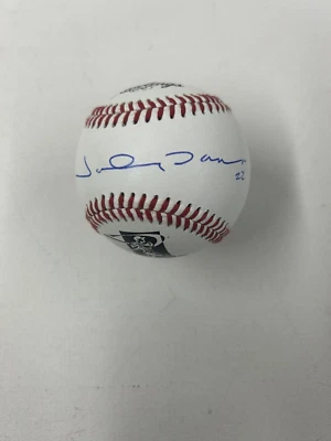 Johnny Damon - Autographed baseball With Cube #610 - Image 1 of 4