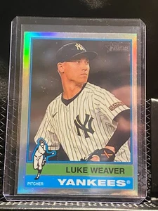 Luke Weaver 2025 Topps Heritage Chrome Refractor #50 Yankees - Picture 1 of 2
