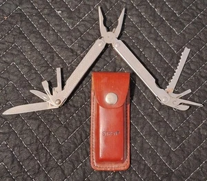 VTG STREN Fishing Line Multi Tool Pliers w/ Original Leather Sheath **RARE** - Picture 1 of 2