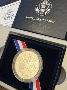 2002-W U.S. Military Academy Bicentennial Commemorative Silver Dollar Coin UNC - Picture 1 of 5