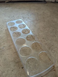 Fisher & Paykel Refrigerator Door Egg Rack #882323 for Models E521, E522 - Picture 1 of 4