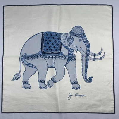 Bufanda Jim Thompson 100 % seda tailandesa estampado elefante ﻿33′′ cuadrada de lujo enrollada a mano Foto 1 de 4