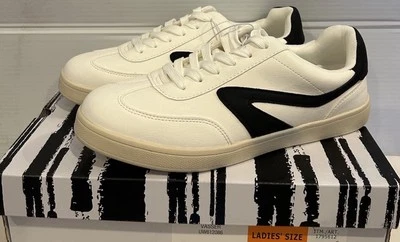 DV by Dolce Vita 女式 Vasser 复古时尚运动鞋,黑白,尺寸。 7.5 全新 — 第 1/4 张图片