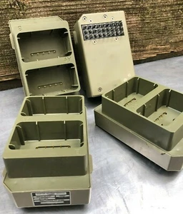 Bren-Tronics Soldier Portable Battery Charger BTA-70810, J6588/P, AN/PRC-148 Li  - Picture 1 of 5