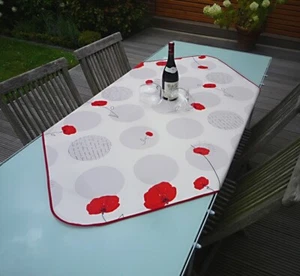 Tablecloth Provence 120x120 CM Poppy from France Easy-Care Non-Iron - Picture 1 of 5