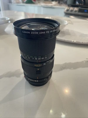 Lente zoom Canon FD 35-105 mm f/3,5 lente como nueva con tapas de lente Foto 1 de 4