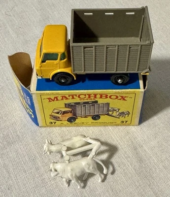 Camión de ganado Dodge Lesney Matchbox 1966 serie 1-75 No.37C amarillo como nuevo y caja E4 Foto 1 de 4