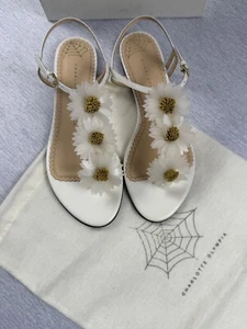 Charlotte Olympia weiße Posey Daisy applizierte Ledersandalen europäische Größe 36,5 - Bild 1 von 6