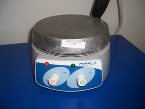 11593 VWR 12620-970 DYLA-DUAL HOTPLATE STIRRER ABOUT 7" ROUND 115V 575WATT - Picture 1 of 5