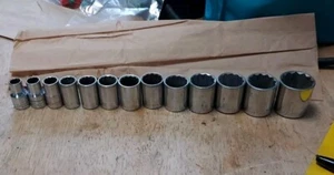 Vintage Craftsman USA 13 Piece 1/2" Drive 12-Point SAE Socket Set V Series - Bild 1 von 6