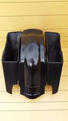 HARLEY DAVIDSON 6"EXTENDED STRETCH SADDLEBAGS AND REAR FENDER FOR 96/2013 - Image 1 of 4