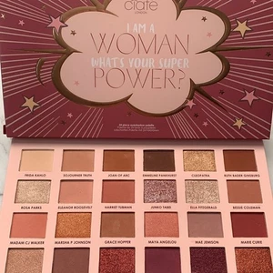 CIATÉ I AM A Woman Palette - Picture 1 of 5