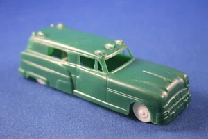 Plasticville - O-O27 - Vehicle - #45987 - 1 Green Ambulance - Excellent - Picture 1 of 7