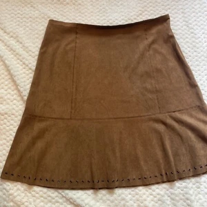 Elliott Lauren Skirt 12 Brown Pencil Skirt Raw Hem Grommets Detailing Bottom - Picture 1 of 6
