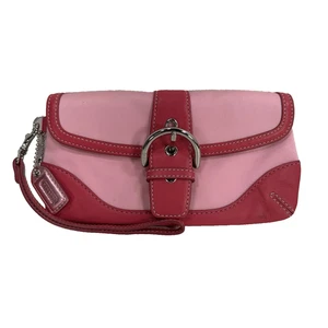 Vintage Coach Two Tone Pink Buckle Wristlet Wallet Clutch Rare - Picture 1 of 9