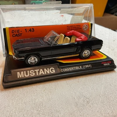New-Ray 48639 1964 Ford Mustang Convertible 1:43 - Image 1 of 4