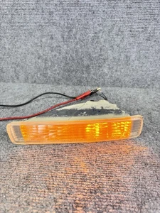 1991 - 1995 Acura Legend KA7 SEDAN DRIVER SIDE Bumper Turn Signal Light OEM - Picture 1 of 12