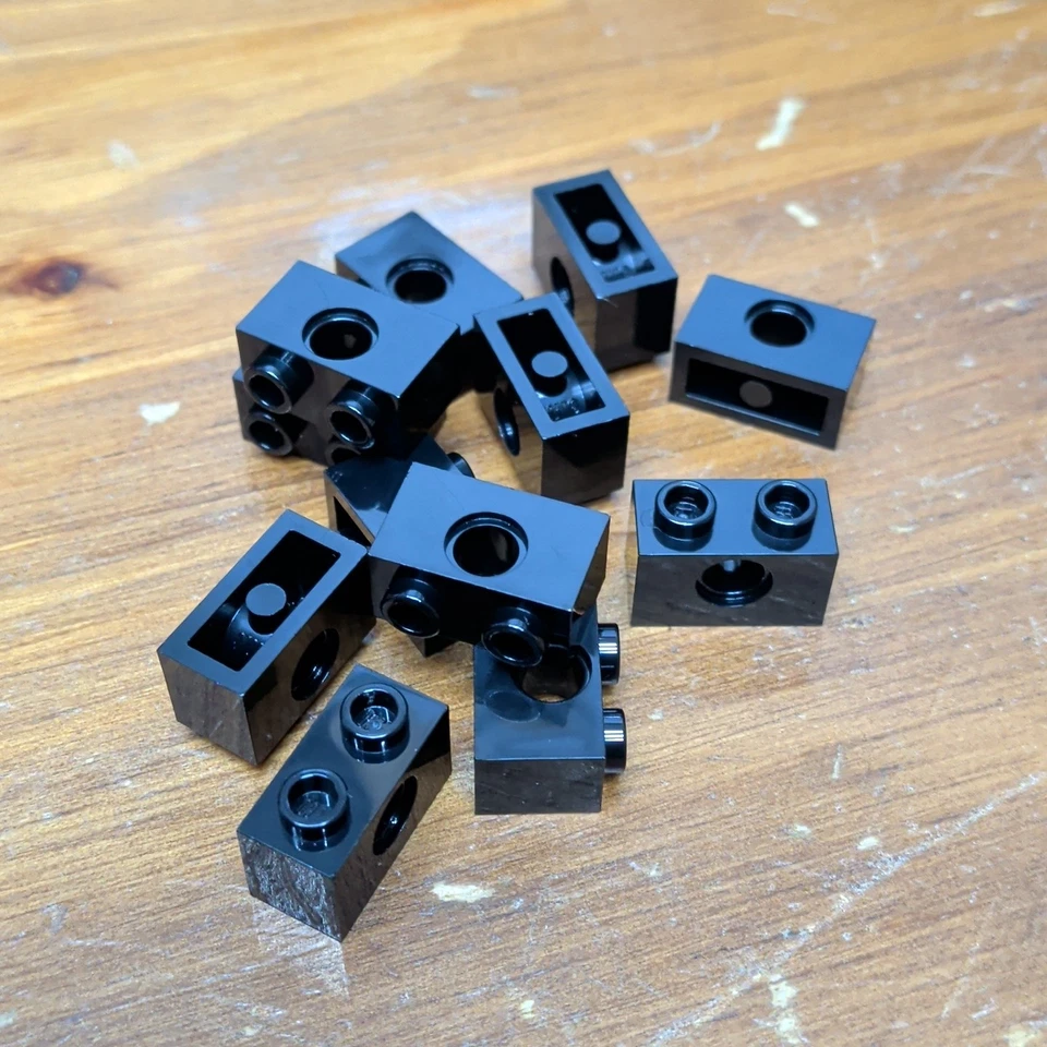 Lego Black Technic, Ladrillo 1 x 2 con Agujero - Cantidad 12 Foto 1 de 1