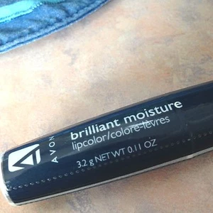 AVON Brilliant Moisture Lip Color Lipstick ROMEO New SEALED Free Shipping!! - Picture 1 of 1