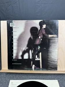 Pat Benatar Precious Time LP Chrysalis Records 12” Vinyl EX/VG - Imagen 1 de 7
