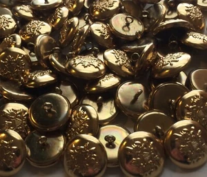 24 botones metálicos de diseño de escudo de armas elevado dorado brillante 7/8" - Imagen 1 de 1