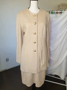 St John VtG Women's Golden Beige Shimmer Suit Jacket 8 Skirt 14 Gold Buttons - Picture 1 of 23