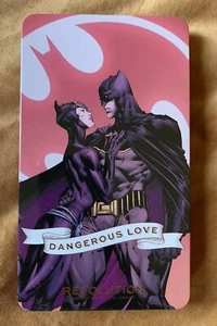 Makeup Revolution DC Comics Dangerous Love Eyeshadow Palette Batman Catwoman - Picture 1 of 12