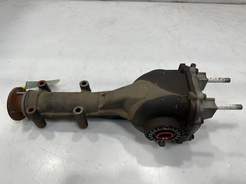 14-18 Subaru Forester 2.5L CVT Rear Differential Carrier 3.70 Ratio 38300AC360 - Image 1 of 4