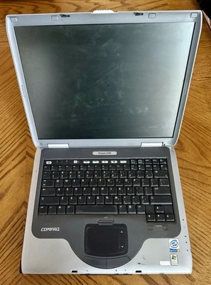 Compaq Presario 2500 laptop P4 2.66GHz 960MB RAM 75GB HDD DVD No Operating Systm - Image 1 of 4
