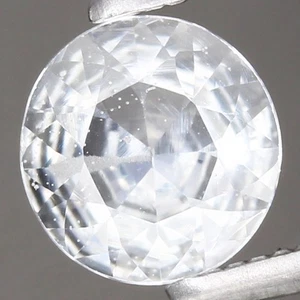 Piedra preciosa redonda de zafiro blanco térmico natural de 0,6 quilates y 5,5 mm Madagascar - Imagen 1 de 4
