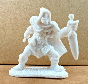 ROGAN, HALF-ORC THIEF ROGUE Reaper Bones Miniaturas Fantasía DND - Imagen 1 de 5