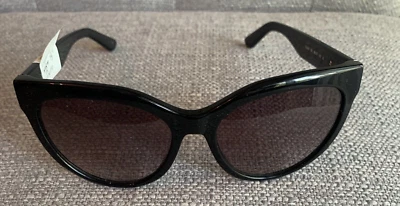 NEW WITH TAGS Karl Lagerfeld KL934s 001 Sunglasses Foto 1 de 4