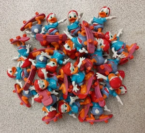 25 Piece Walt Disney Donald Duck On A Skateboard PVC Figures Applause 1986 NOS - Picture 1 of 5