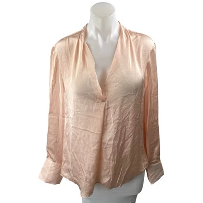 NOVA Blusa Kenneth Cole Coral Seda Cetim Manga Longa Decote V Tamanho XL - Imagem 1 de 4